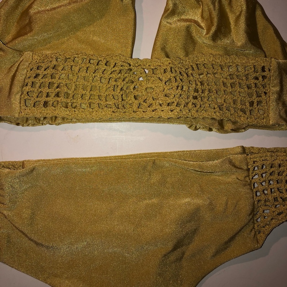 🎊HOST PICK🎊 Frankies bikinis koa two piece gold L - Picture 8 of 16
